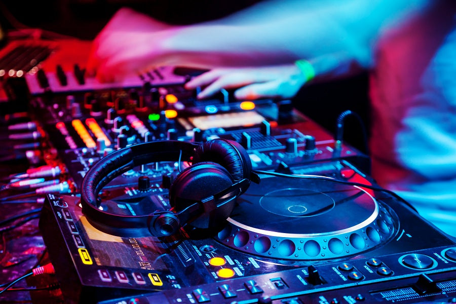 5 Must-Have Features of Nightclub POS