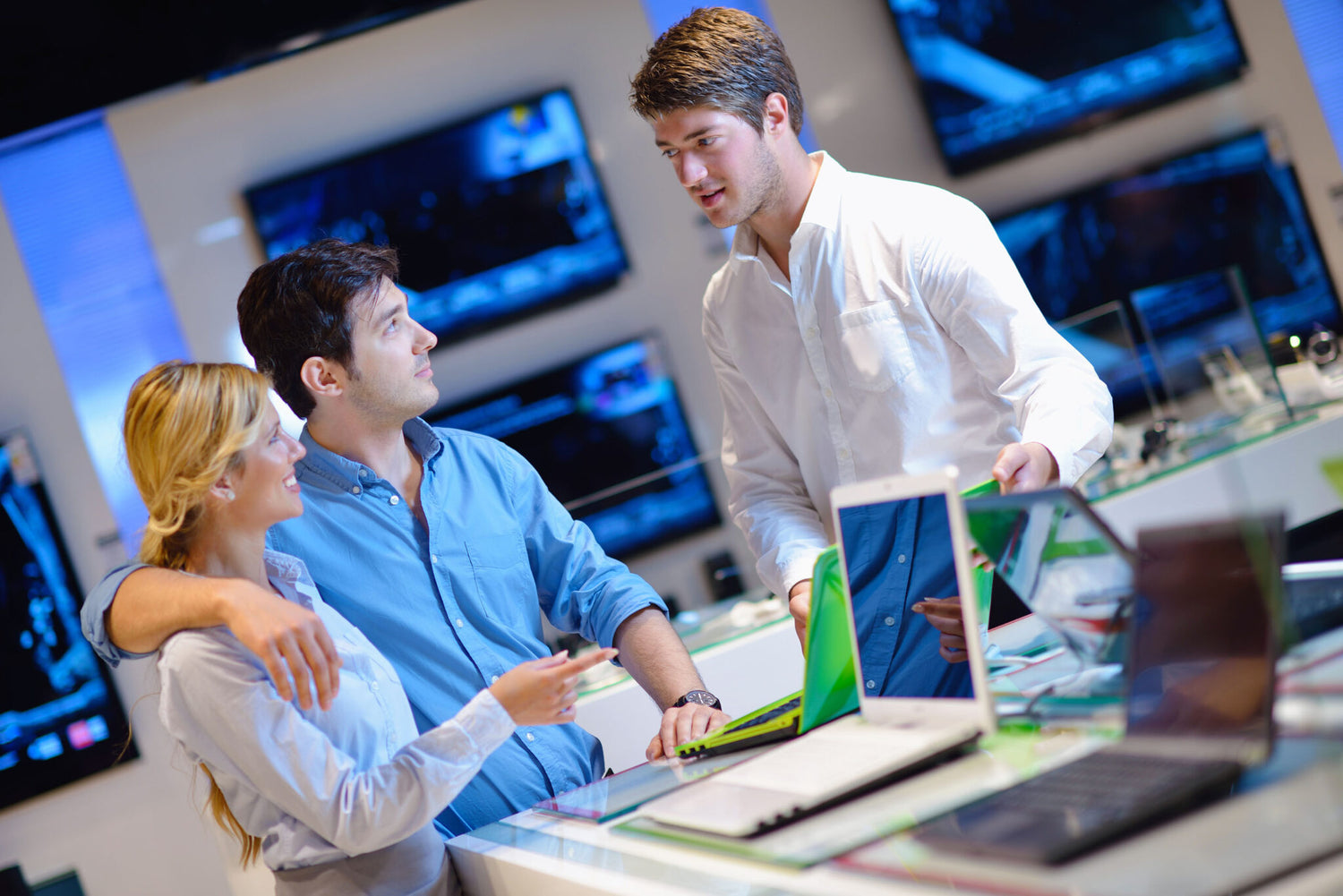 How to Implement Your 2014 Digital Retail Strategy