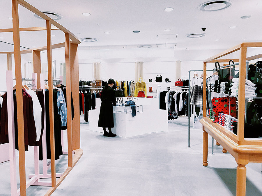 How to Maximize Your Retail Store Checkout Counter Space